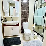 Kaira Homes 1 아파트