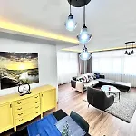 Kaira Homes 1 아파트
