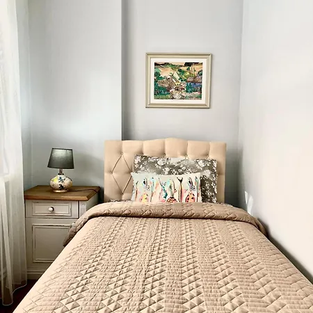 Kaira Homes 1 Apartment